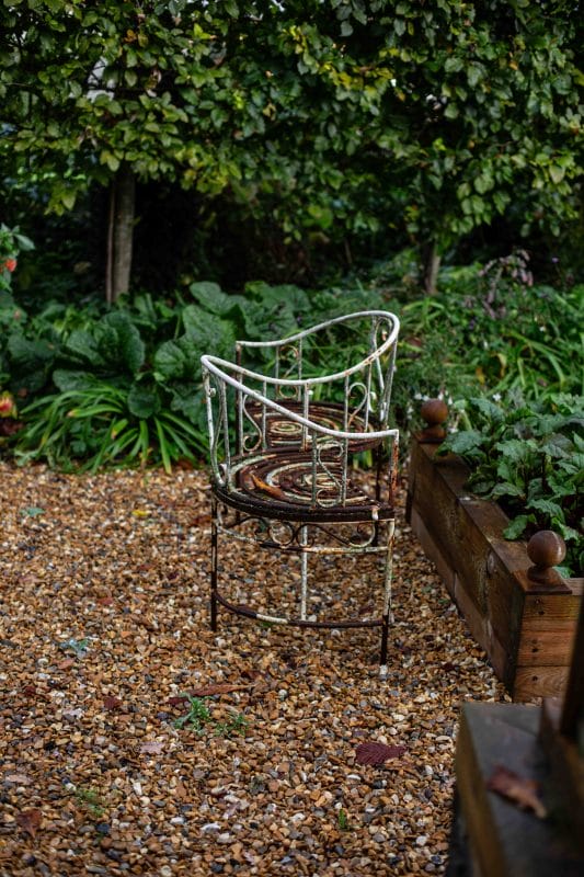 Lightweight Metal Loveseat - Image 3